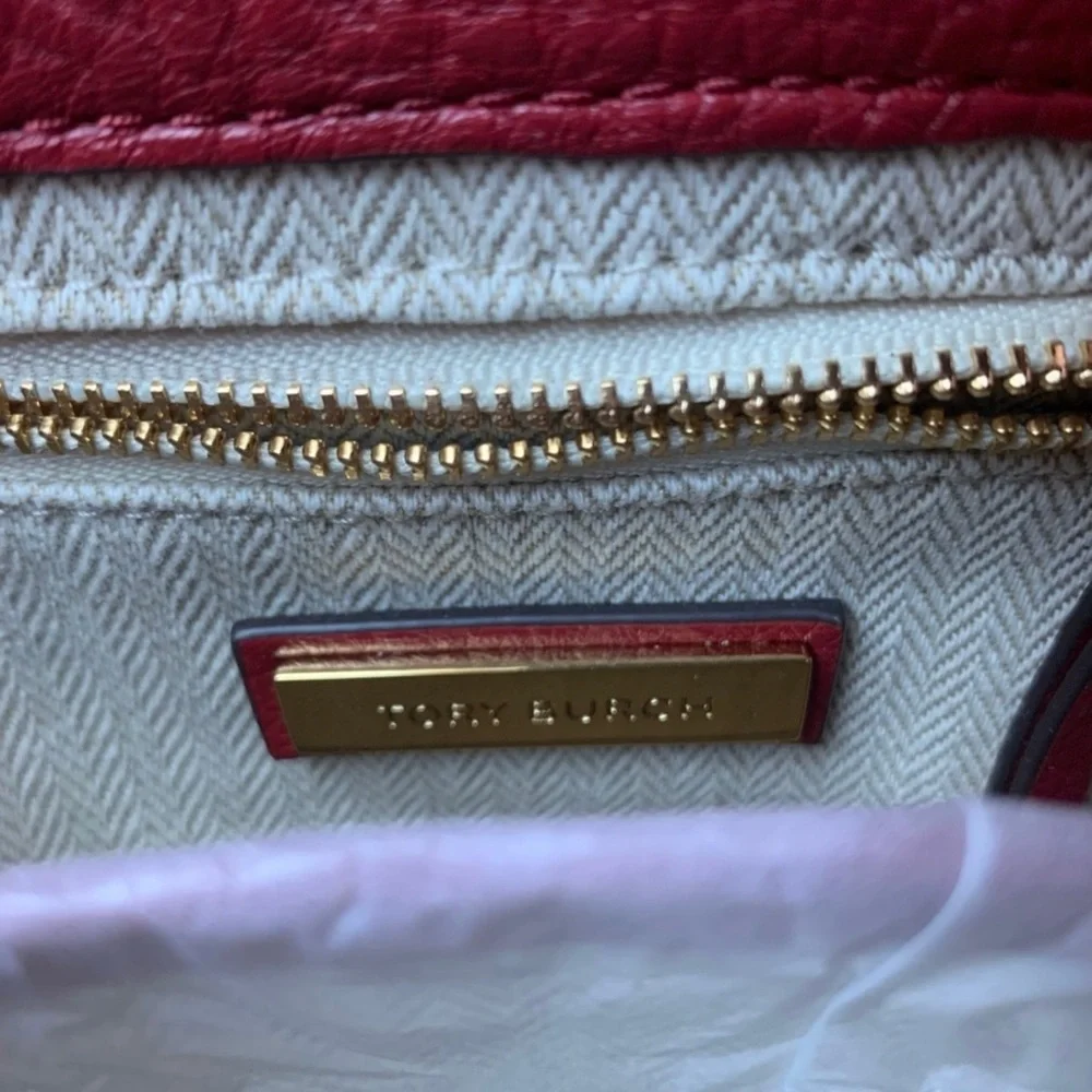 Tory Burch Kira Chain Crossbody Shoulder Pebble Leather Bag